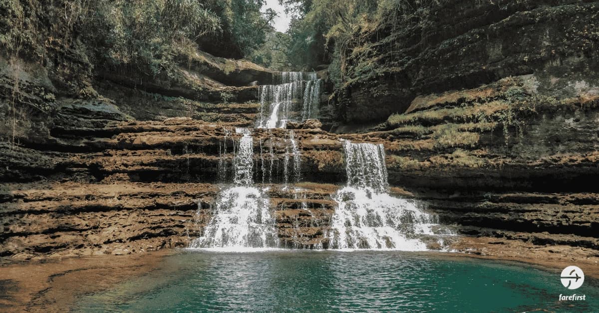 wei-sawdong-falls-meghalayas-secret-wonder
