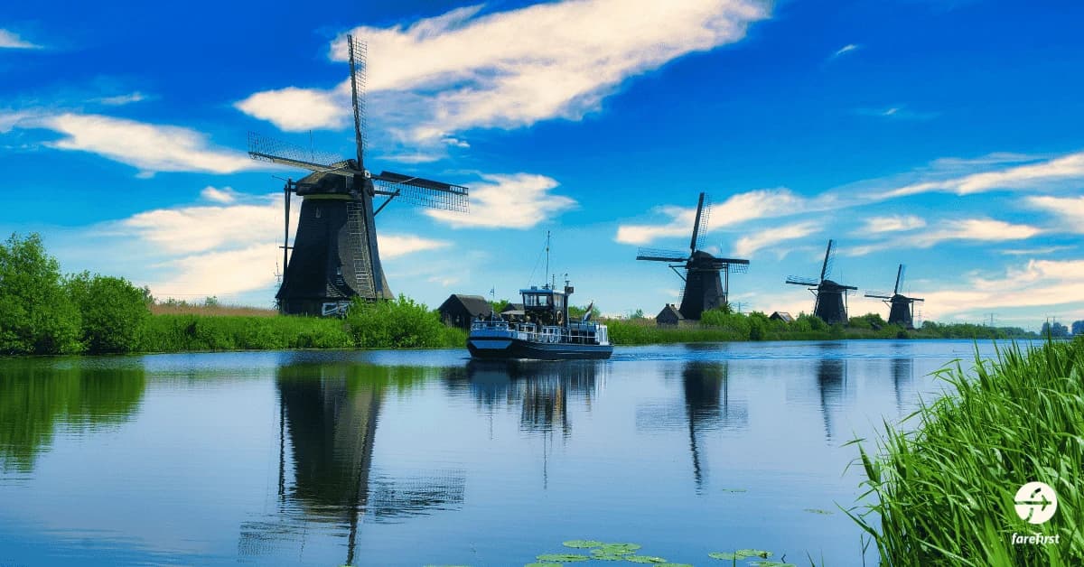 kinderdijk-the-land-of-historic-windmills